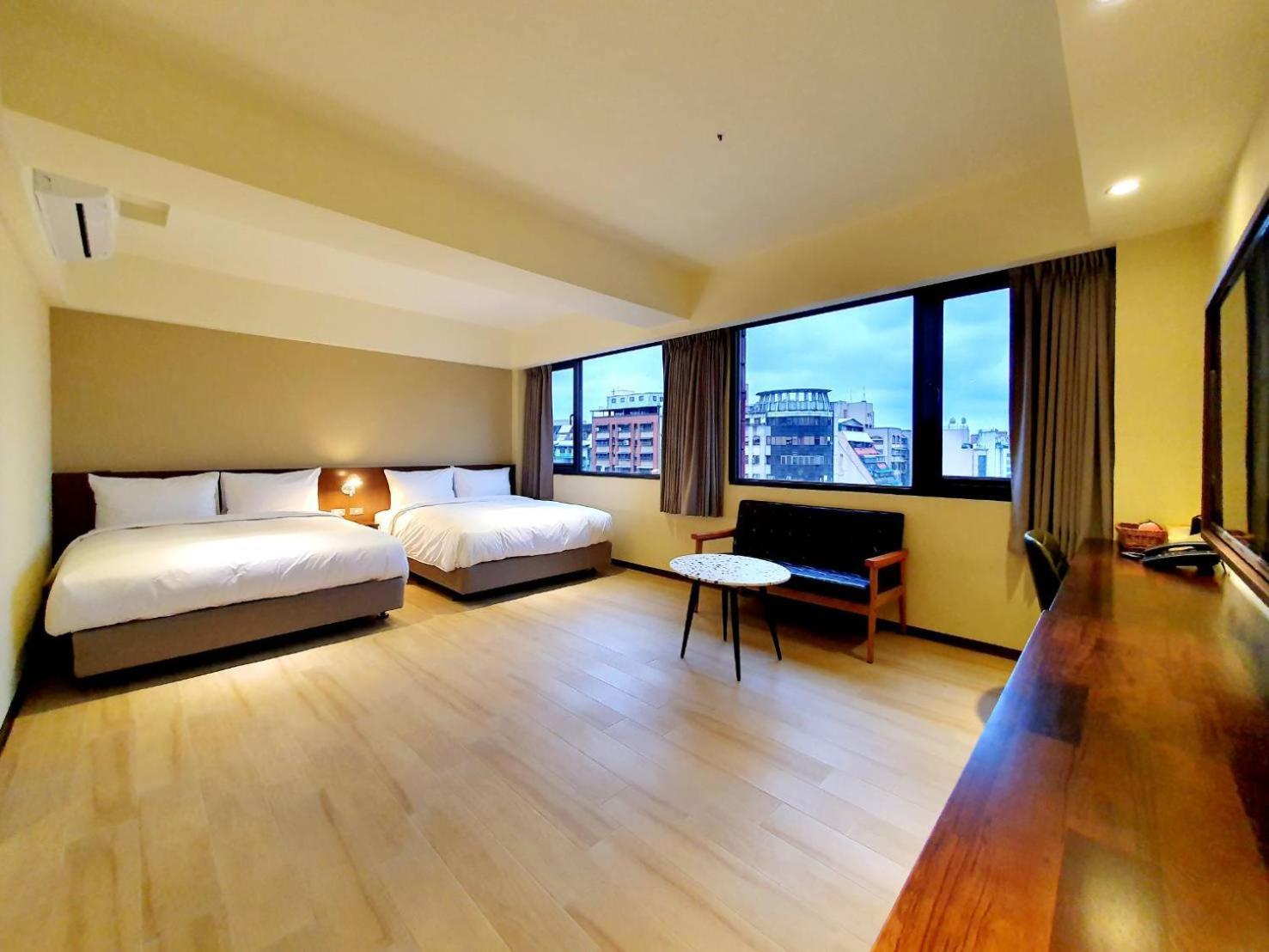 Hotel 享住新大華館 Keelung Zewnętrze zdjęcie