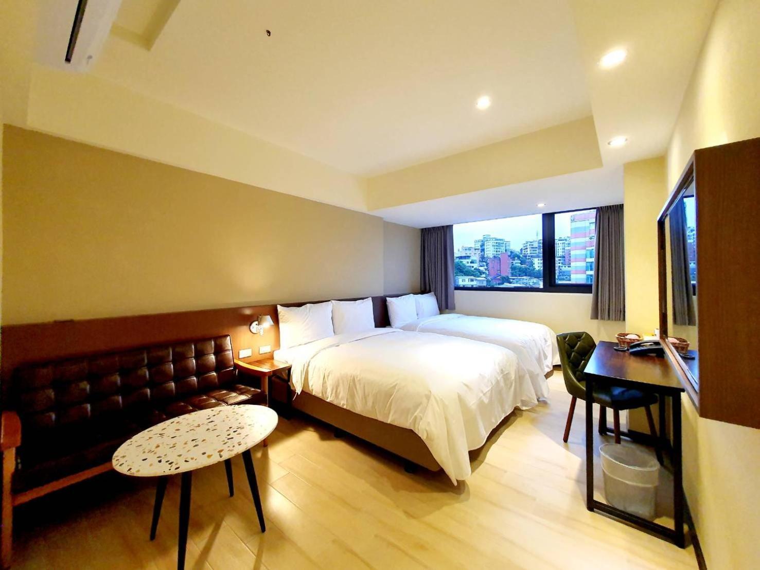 Hotel 享住新大華館 Keelung Zewnętrze zdjęcie