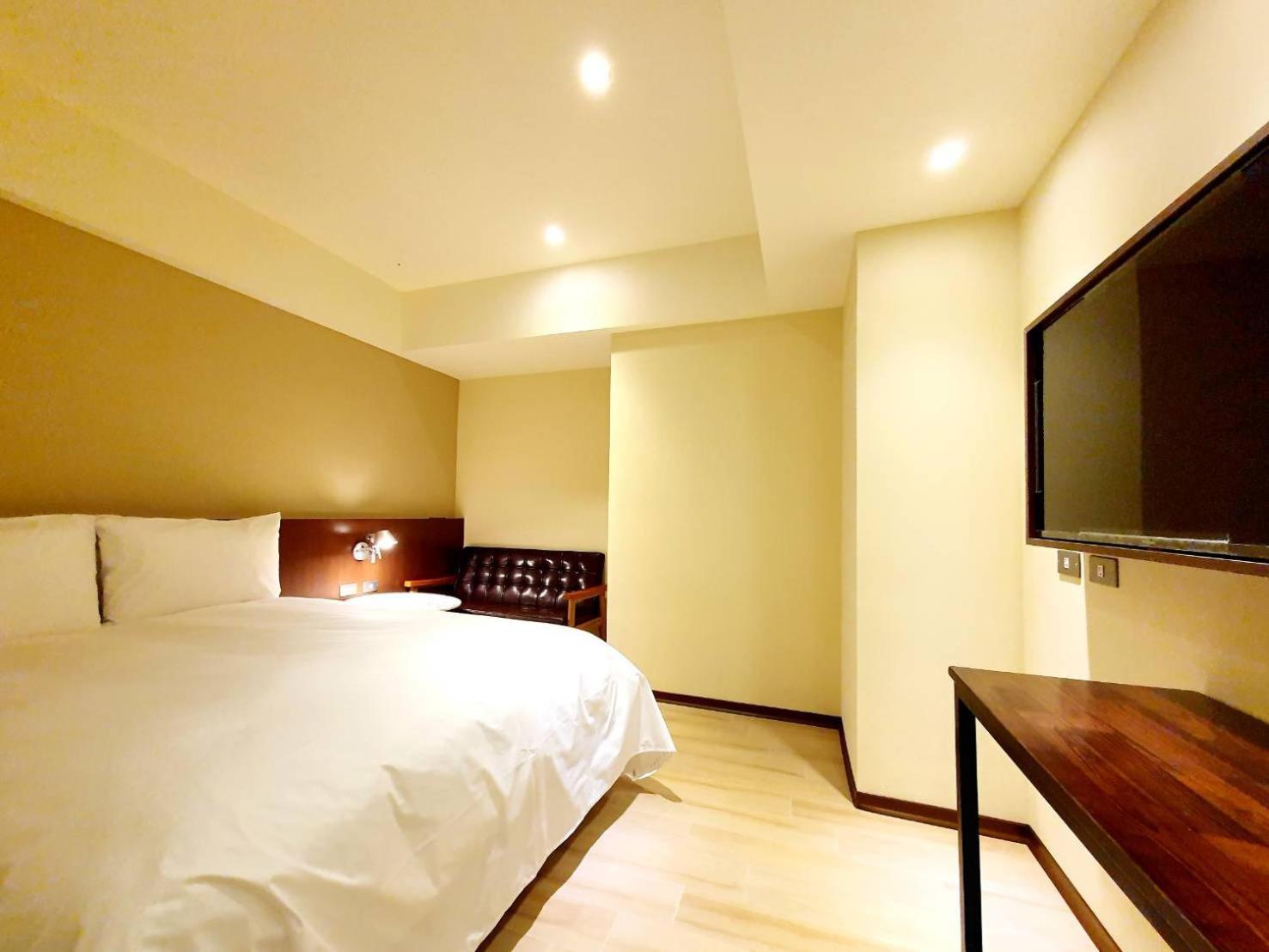 Hotel 享住新大華館 Keelung Zewnętrze zdjęcie