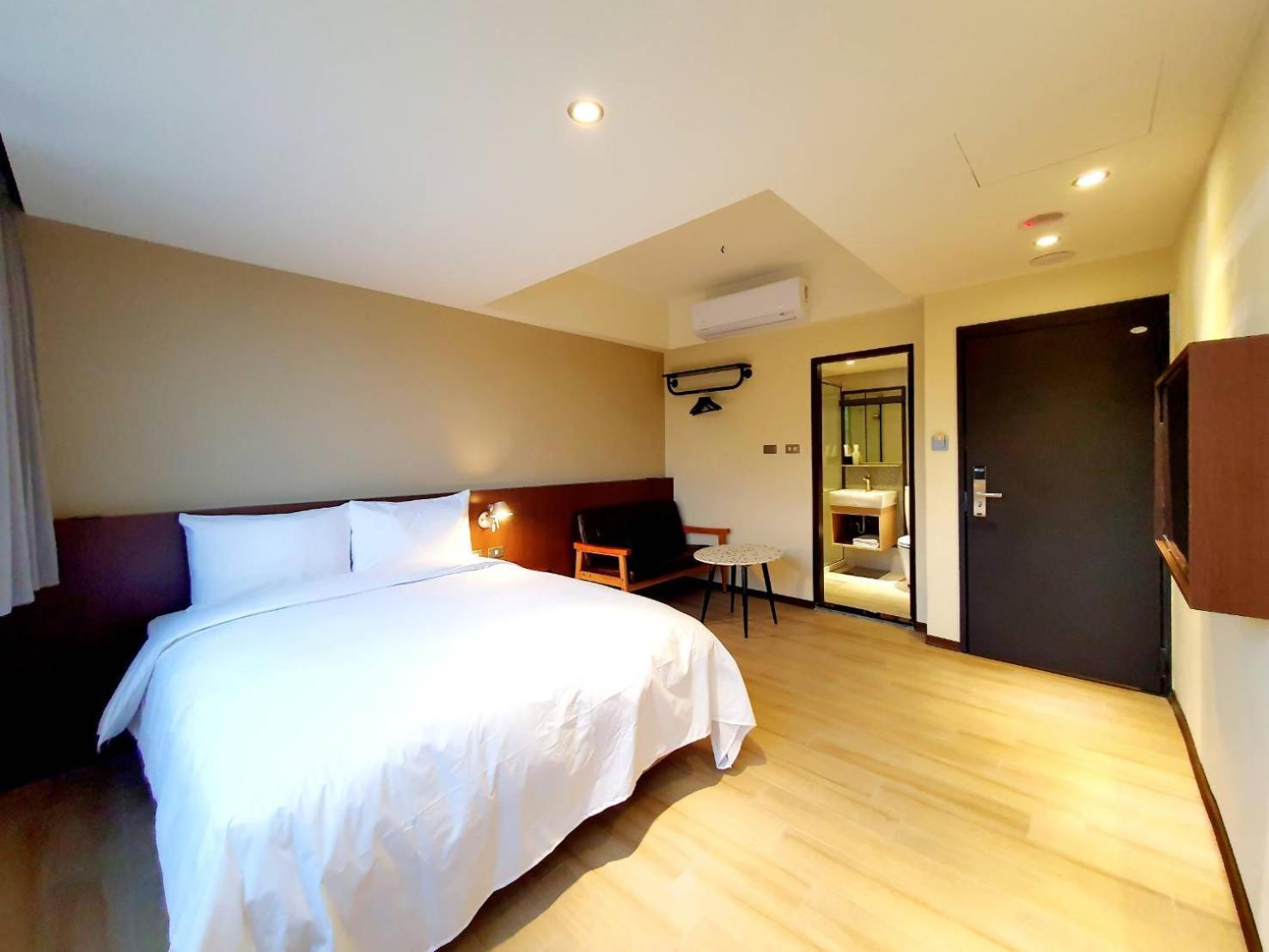 Hotel 享住新大華館 Keelung Zewnętrze zdjęcie