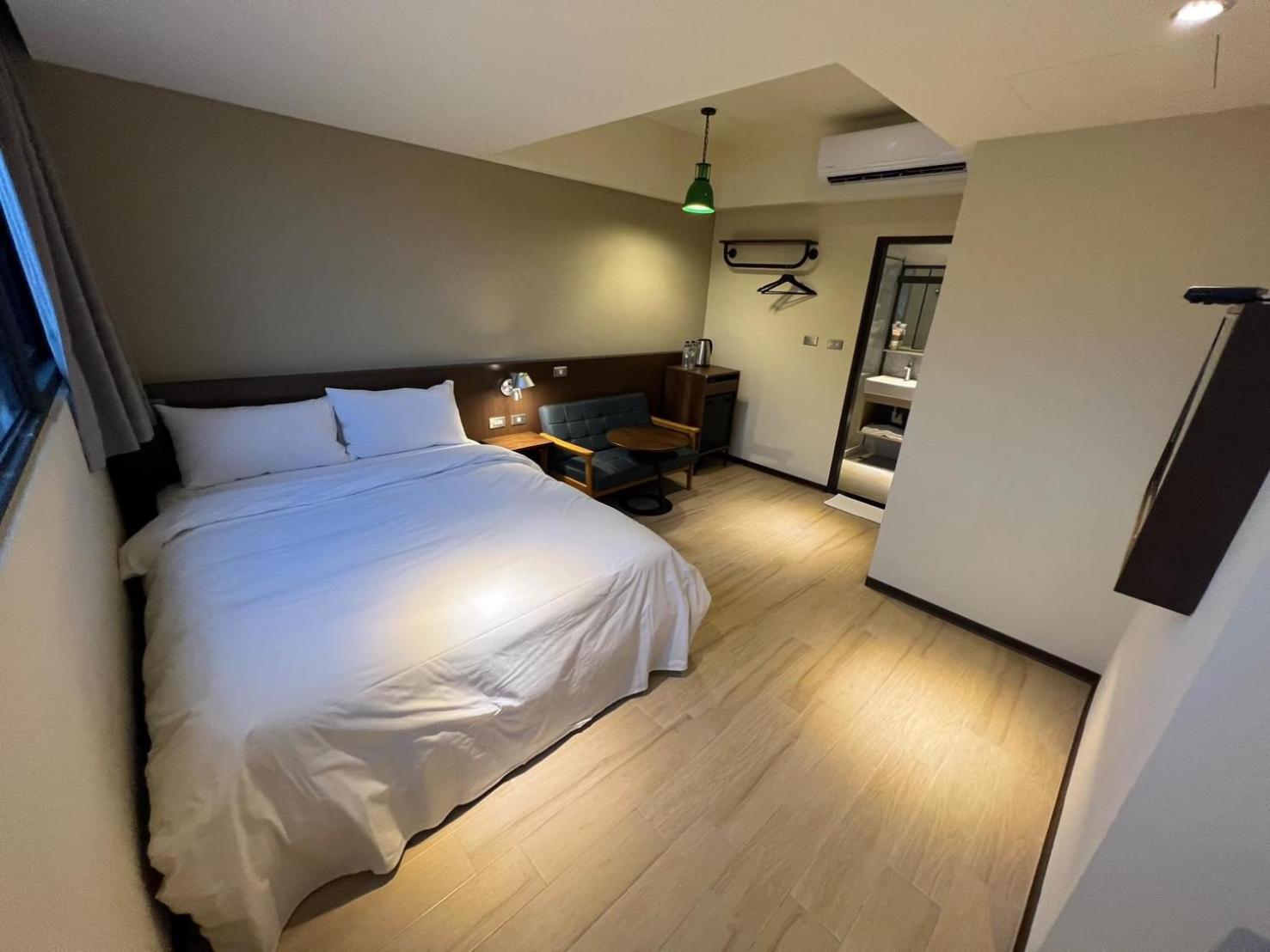 Hotel 享住新大華館 Keelung Zewnętrze zdjęcie