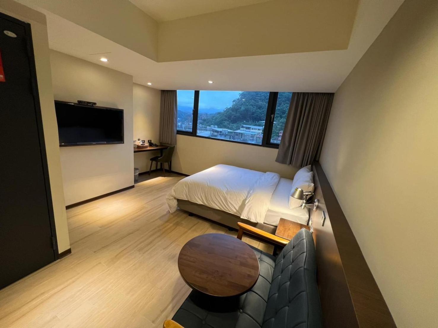 Hotel 享住新大華館 Keelung Zewnętrze zdjęcie